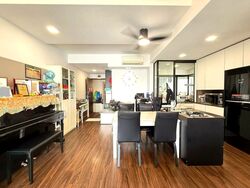 The Esparis (D18), Condominium #547438311